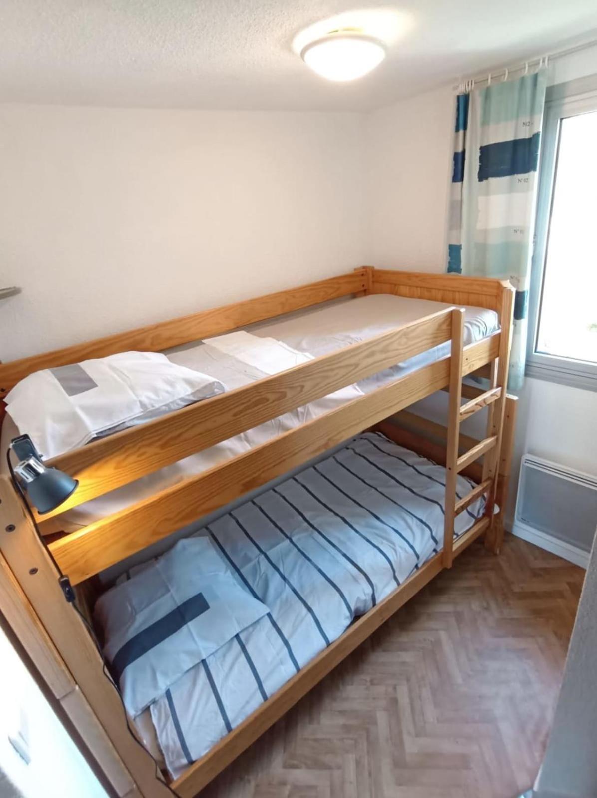 אמבראן Apartment T2 Sleeping Corner 45 Places Beautiful View With Balcony מראה חיצוני תמונה